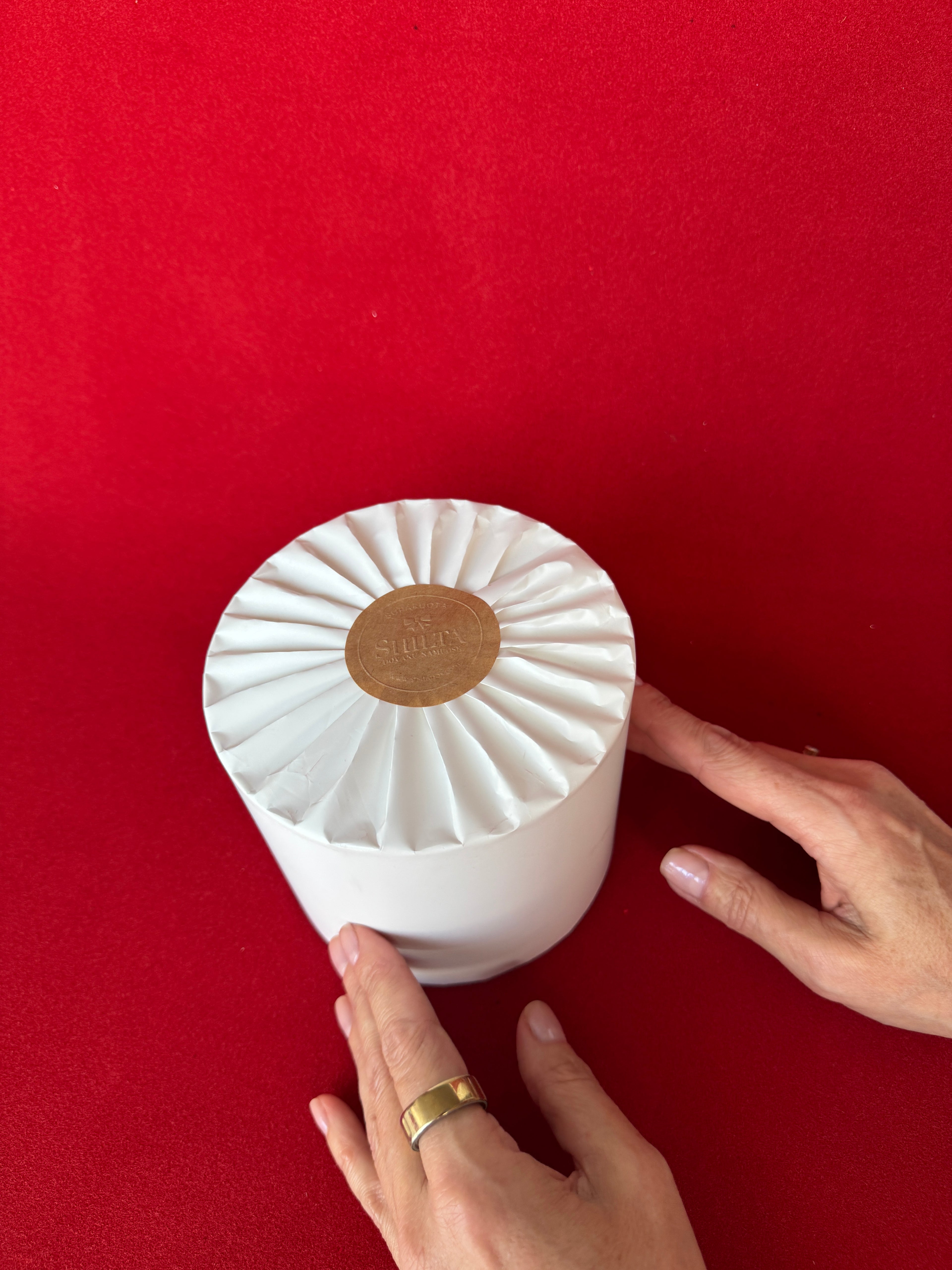 1 Lesson only - How to Wrap Round Gifts. Candles, Jars and Cylinders